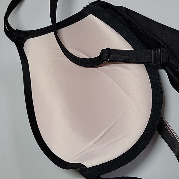 VICTORIA SECRET PUSH UP BLACK BRA/ 32DD - Picture 5 of 9